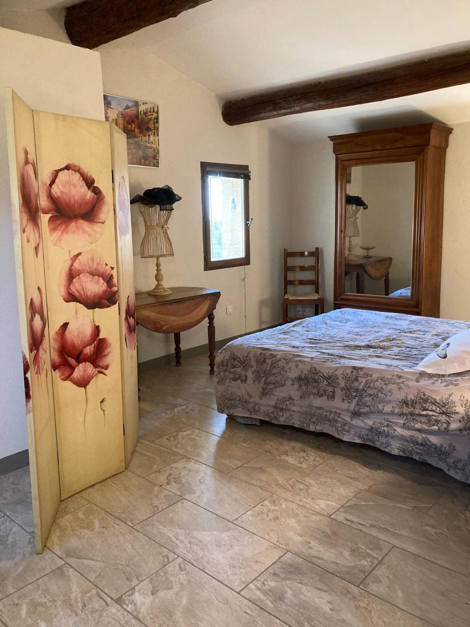 Вилла La Petite Garrigue Merindol Экстерьер фото