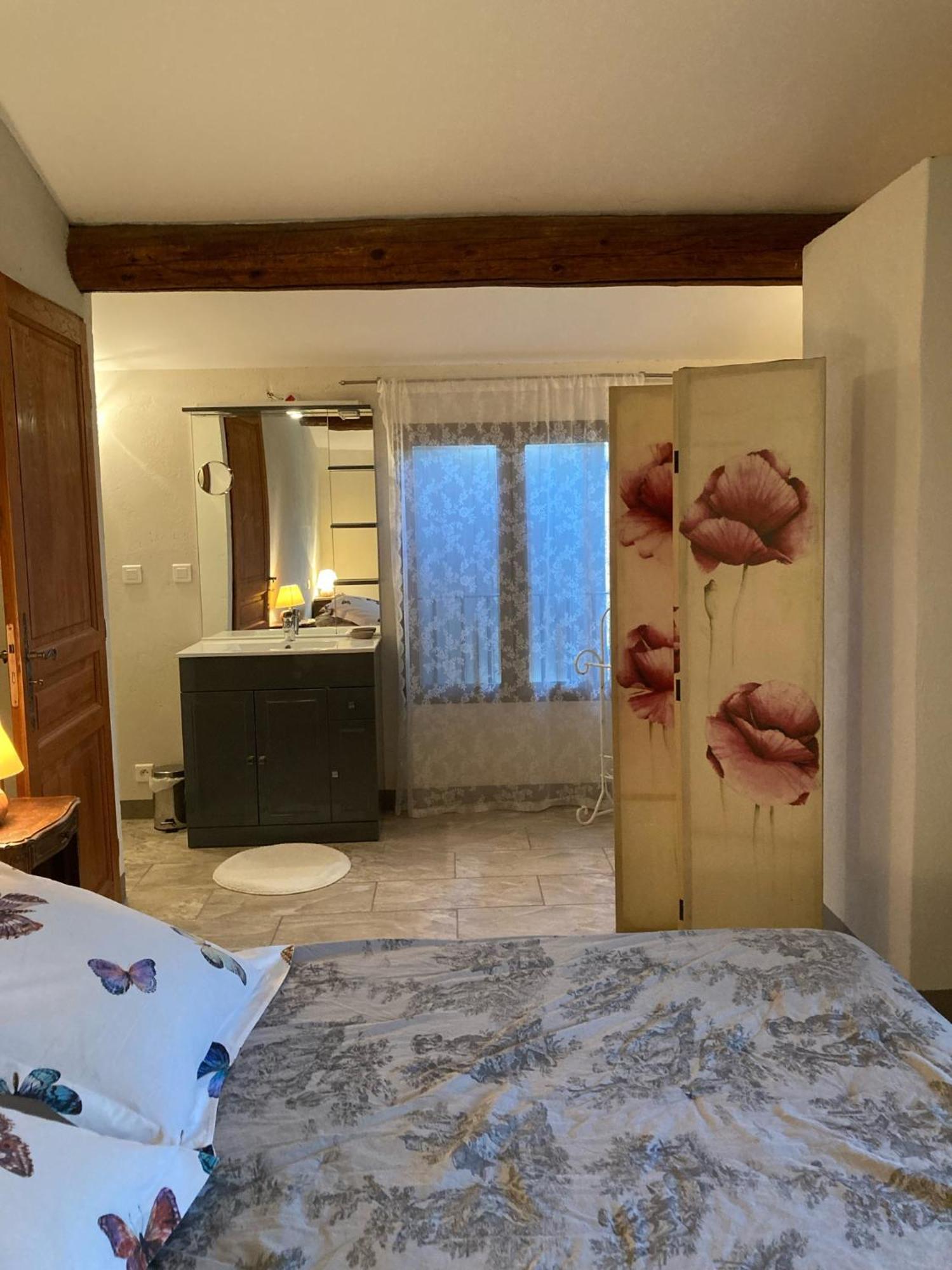 Вилла La Petite Garrigue Merindol Экстерьер фото